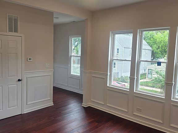 4th image of 11815 S Sangamon St #2