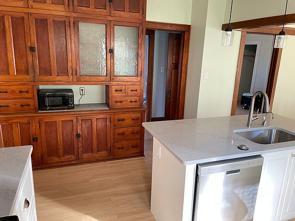4th image of 2219 N 54th St #2221