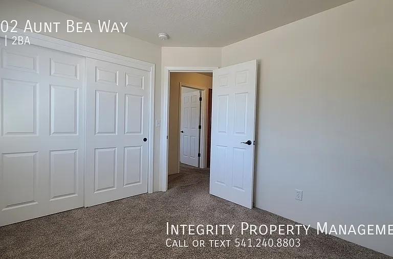 2002 Aunt Bea Way — Photo 9