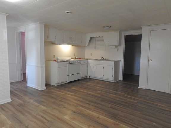 5th image of 322 Ashland Dr