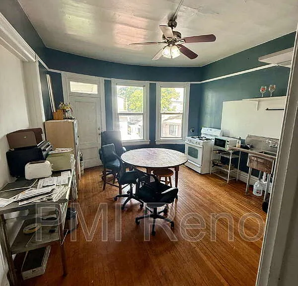 46 W 10th St #4 — Photo 2
