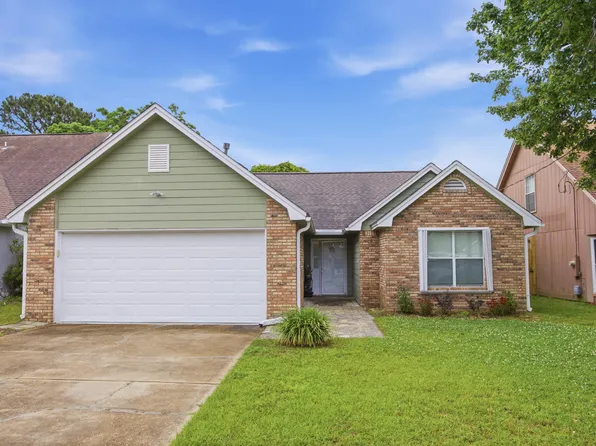 344 Brookwood Blvd, Mary Esther, FL 32569
