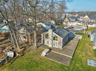 13281 Haddon St, Fenton, MI 48430