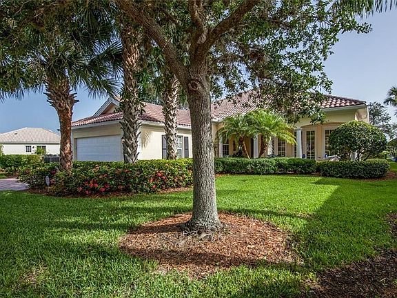 2nd image of 8616 Dolce Ln