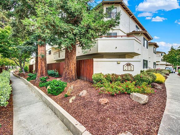 3rd image of 5055 Valley Crest Drive #193