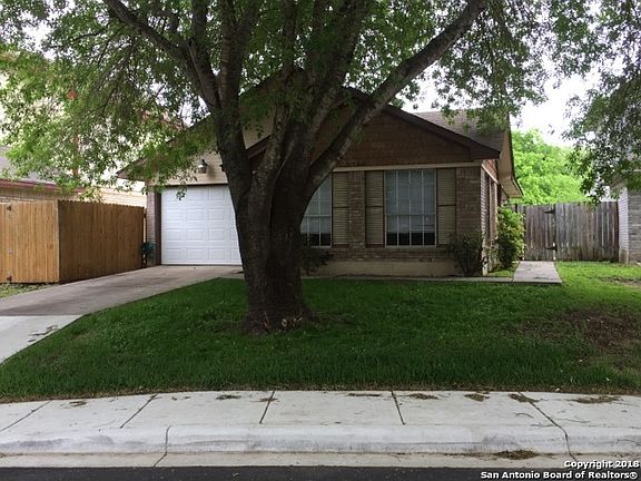 3rd image of 3734 Candlestone Dr