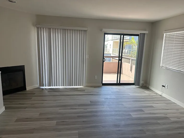 829 San Jose Pl #829 — Photo 3