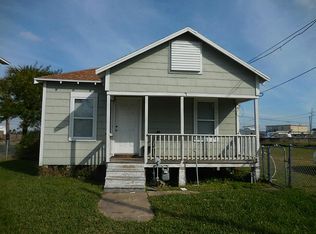 1824 Biovu Dr, Galveston, TX 77551