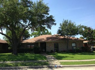 1126 Columbine Dr, Garland, TX 75043