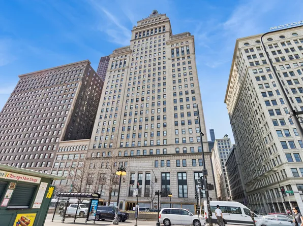 310 S Michigan Ave #1609, Chicago, IL 60604