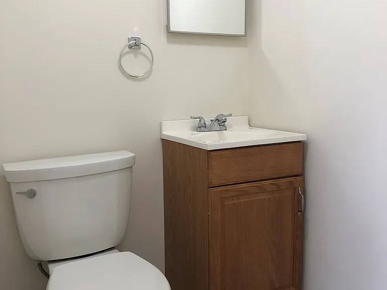 54 Woodland Rd — Photo 11