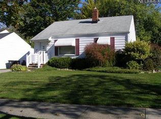 1641 Curry Dr, Lyndhurst, OH