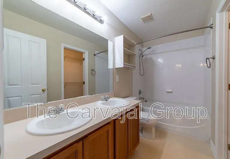 13021 Auburn Cove Ln — Photo 32