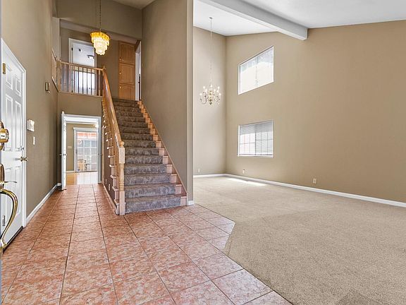 4th image of 1638/1640 E Saint James St