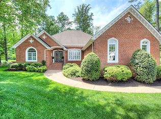 4406 Cove Neck Ct, Moseley, VA 23120