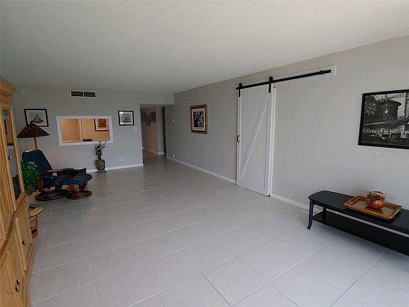 5th image of 7400 Sun Island Dr #602