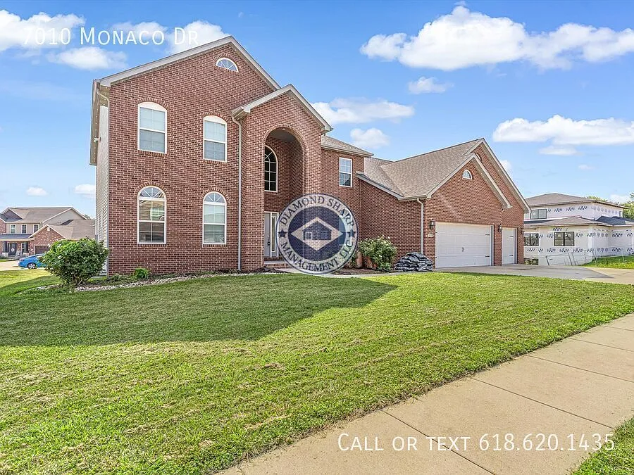 5 bed, 4000 sqft, $4,500 — Photo 2
