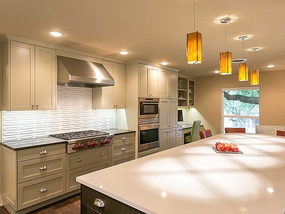 Kitchen Stove and Ovens
