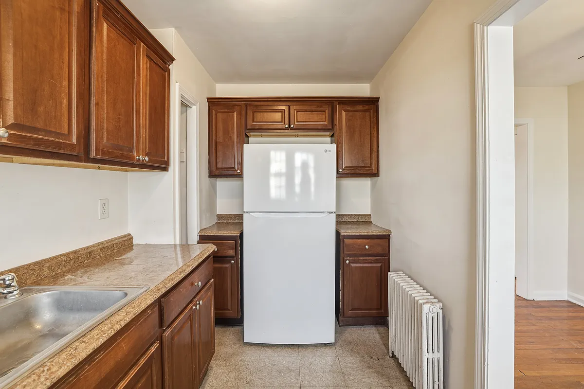Building Photo - 957-B William St #1