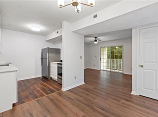 521 Mystic Dr APT E, Greensboro, NC 27406