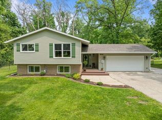 2832 County Road O S, Delavan, WI 53115