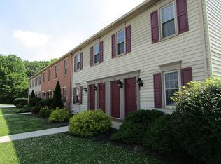 673 Brunnerville Rd, Lititz, PA 17543