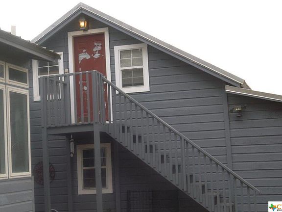 5th image of 414 W North St