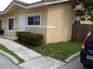 3828 SW 48th Ave #D-27, Pembroke Park, FL 33023