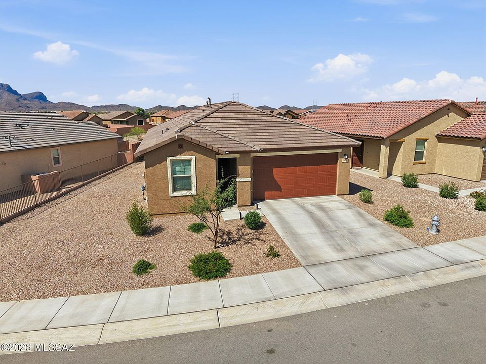 1st image of 5836 W Pinto Loop