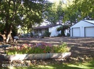 3220 Rosenkranz Rd, Tieton, WA 98947