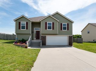 1803 Carmen Ct, Junction City, KS 66441