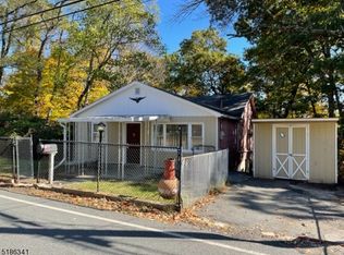 641 Brooklyn Mountain Rd, Hopatcong, NJ 07843