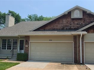355 56th Ct, Pleasant Hill, IA 50327