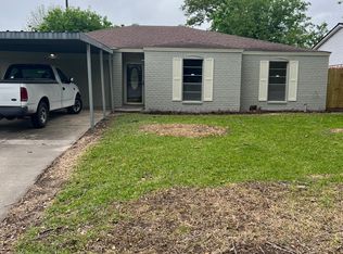 204 Grantham Rd, Baytown, TX 77521