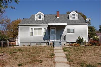 1st image of 1235 Edward Dr