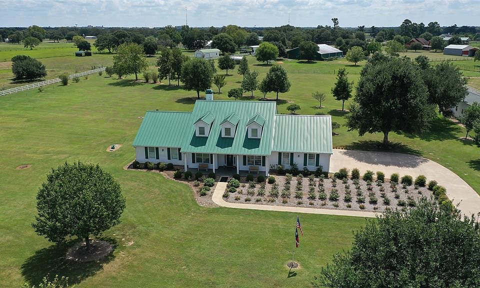 1st image of 24220 Plantation Lake Ct
