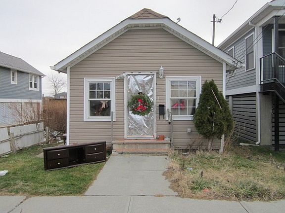2nd image of 446 Beach 45th St