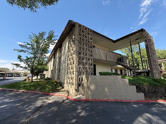 3rd image of 1555 E 3900 S APT 116