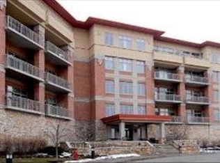 45 Prairie Park Dr APT 205, Wheeling, IL 60090