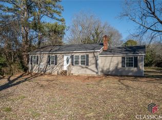 1220 Old Hartwell Rd, Elberton, GA 30635
