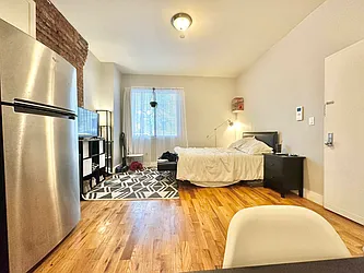 Rented by Doorway NYC, LLC