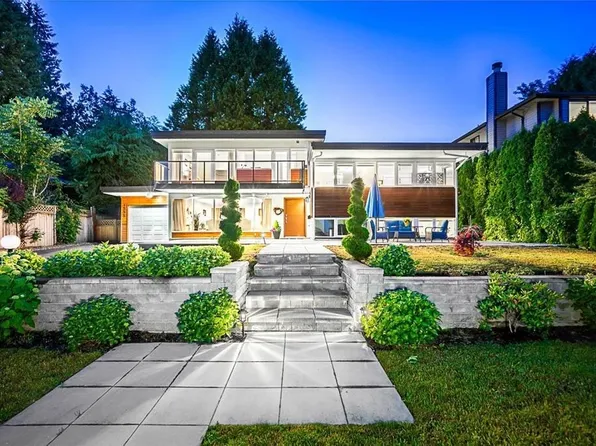 1555 Lawson Ave, West Vancouver, BC V7V 2C8