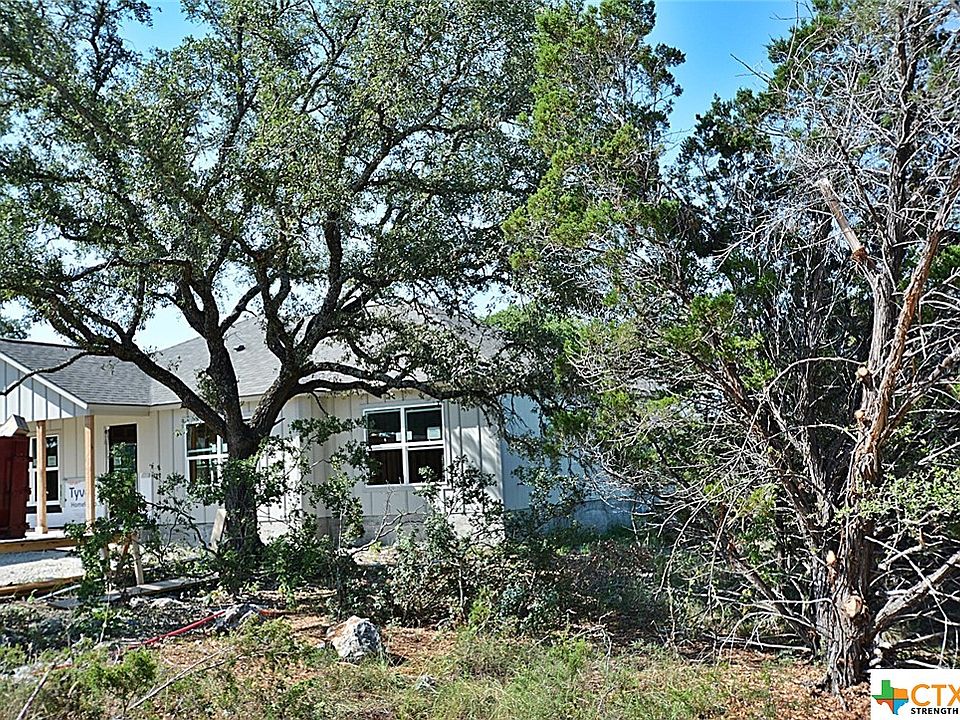1st image of 134 Bee Tree Dr