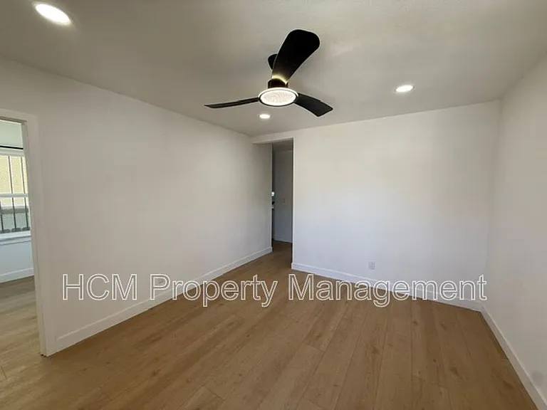 1044 Cedar Ave #1048 — Photo 10