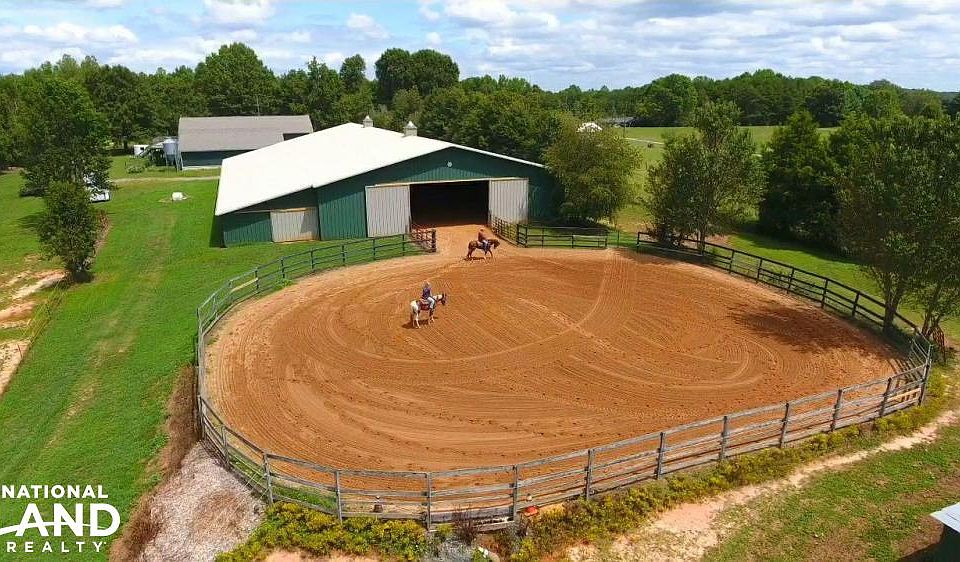 22.51 Acre Private Equestrian Center