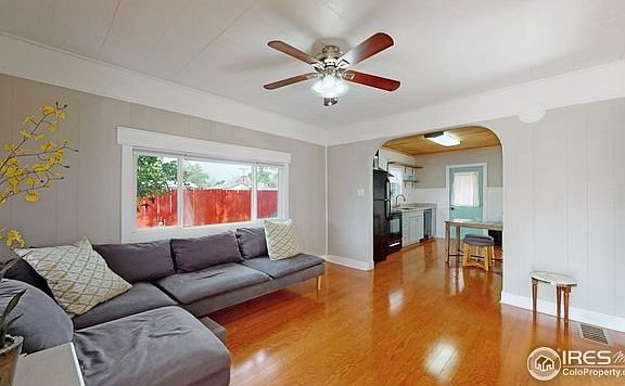 4th image of 3734 Harrison Ave