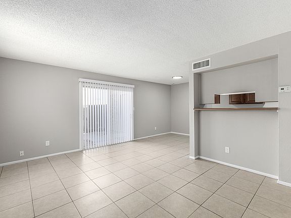 4th image of 4484 E Pueblo Ave