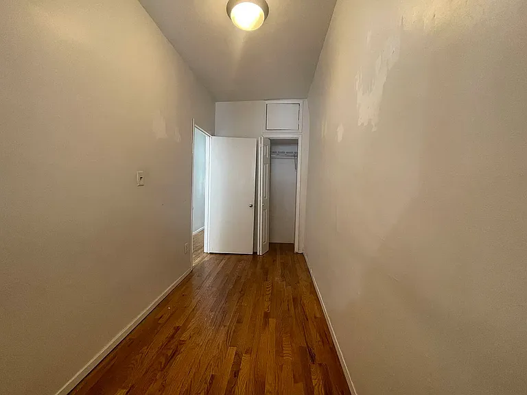 451 W 46th St #3A — Photo 6