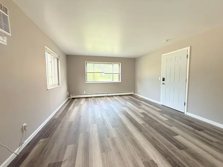 1134 Omena Pl — Photo 4