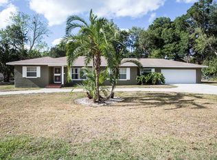 602 Sunset Rd, Plant City, FL 33563